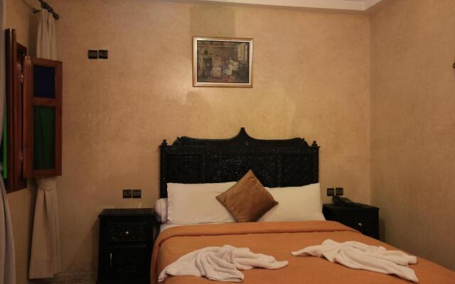Riad Hamdane Et SPA