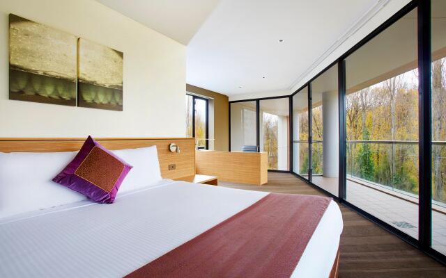 Crowne Plaza Canberra by IHG