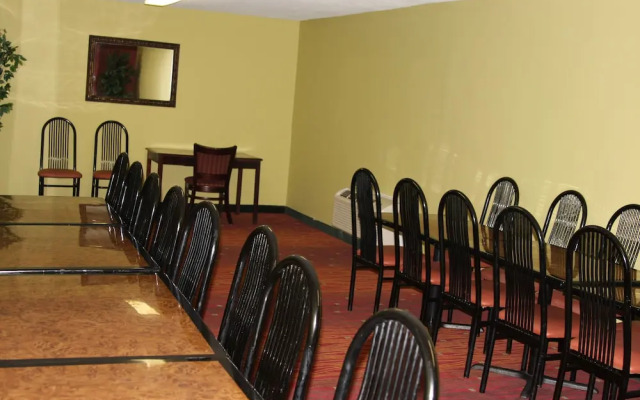 Northeast College Inn