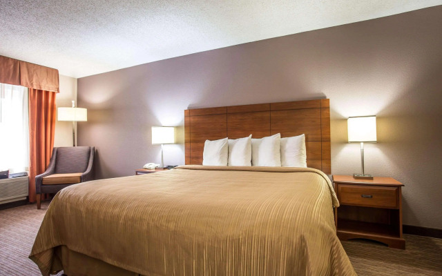 Quality Inn & Suites Matthews - Charlotte