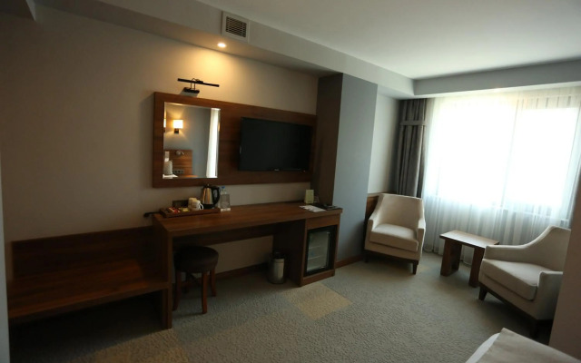 Oytun Park Hotel