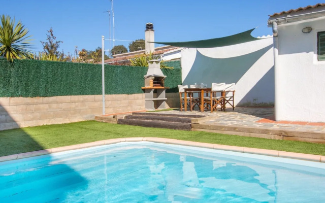 Spacious Holiday Home in Vidreres With Pool