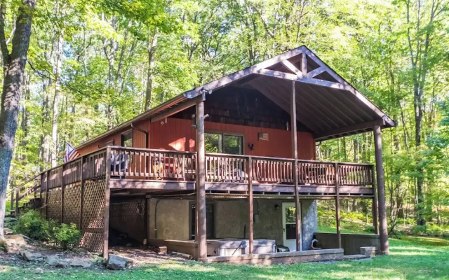 Woodside Retreat by Taylor Made Deep Creek