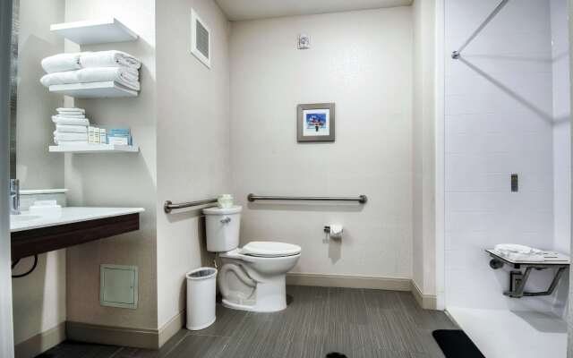 Hampton Inn & Suites Mission Viejo