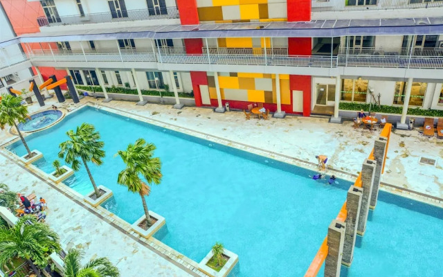 Simple Studio with Balcony at Gardenia Boulevard Apartment