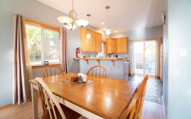 Necanicum - 6 Br Home