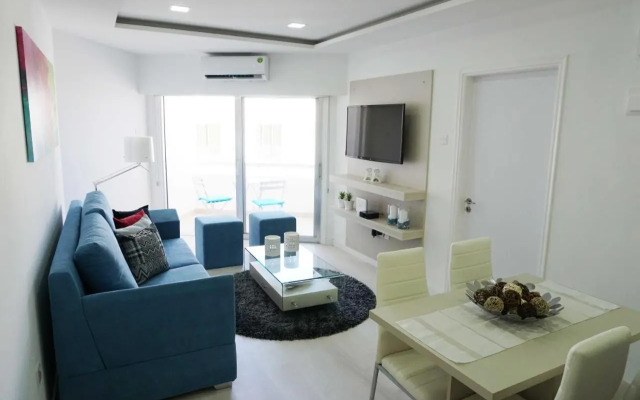 Lazuli Beach & Pool Apartment 501