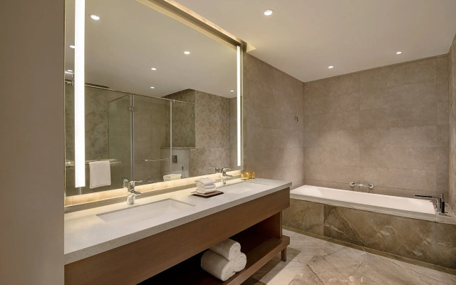 Sheraton Grand Chennai Resort & Spa