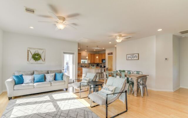 Seabrook Getaway w/ Balconies & Bay Views!