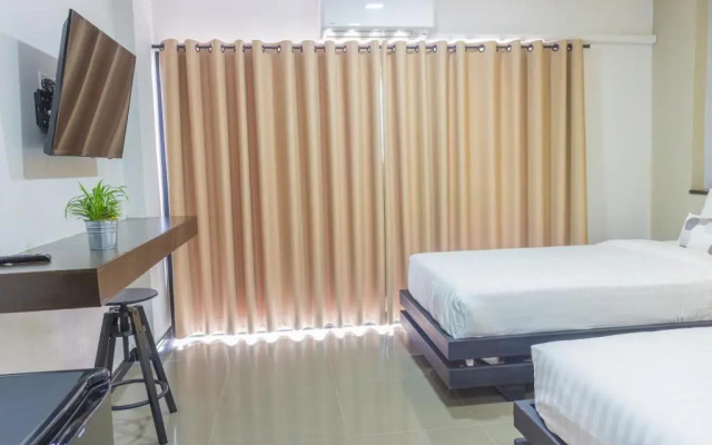 M2 Hotel
