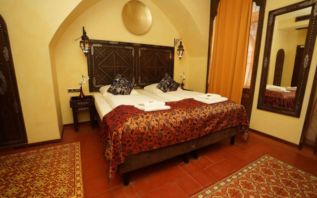Hotel Villa Oriental & Restaurant