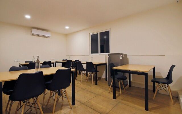 Collection O 30119 Regalia