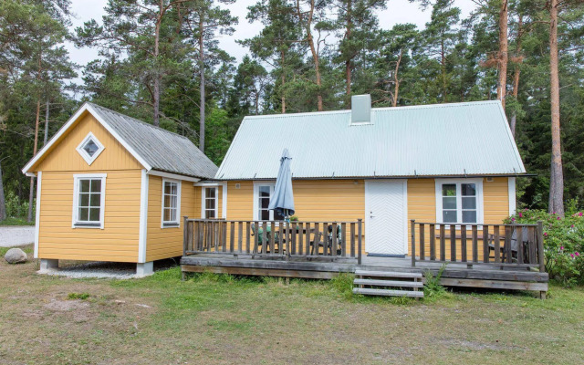 Ljugarns Semesterby & Camping