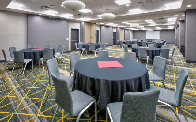 Holiday Inn DFW South by IHG