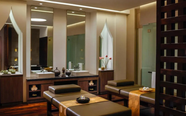 Dusit Thani Laguna Singapore
