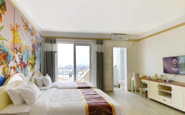 Athena Hotel