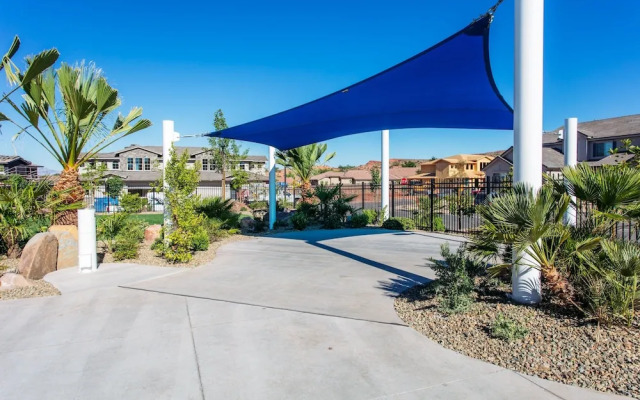 Vacation Home With Easy Access to Bike and Hiking Trails by Redawning