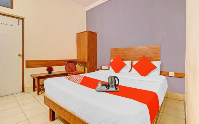 OYO 70256 Hotel Shyam