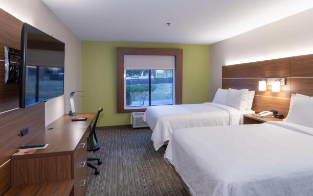 Holiday Inn Express Arlington, an IHG Hotel