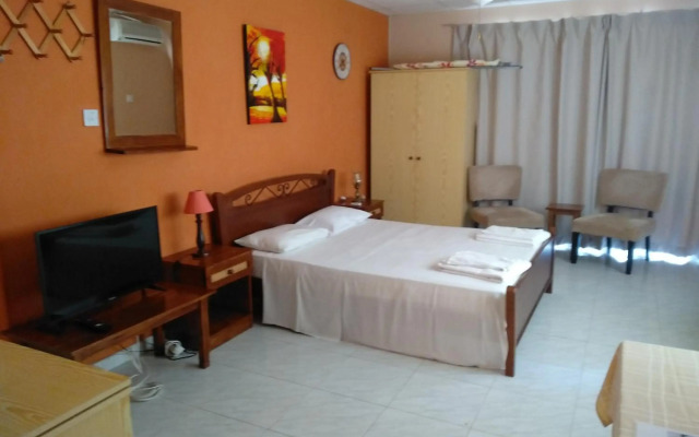 Rantzo Holiday Apartments