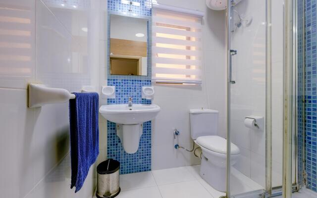 Cosy Apartment Steps From the Promenade