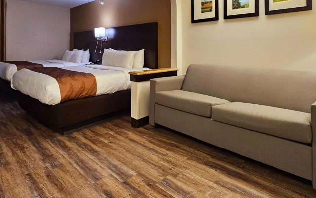 Quality Inn & Suites near St. Louis and I-255