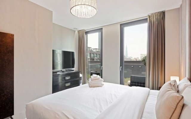 "Superb 2bed Flat W/stunning Rooftop Nr The City"