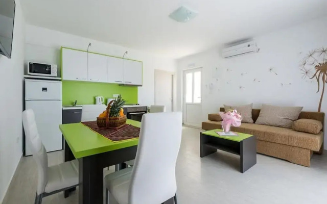 Villa Kabalero - Four-bedroom Villa With Private Pool