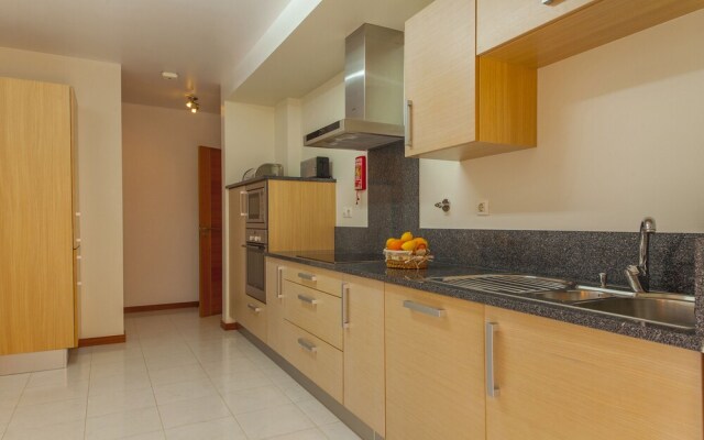 B27 - Luz Bay 2 Bedroom Apartment