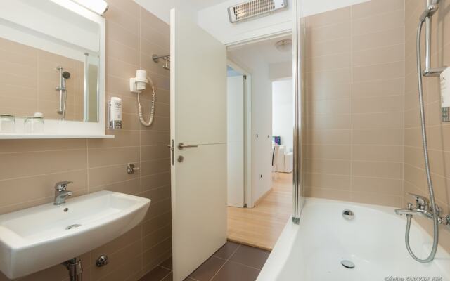 Falkenstainer Apartments Pertcane