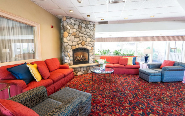 Fireside Inn & Suites Portland