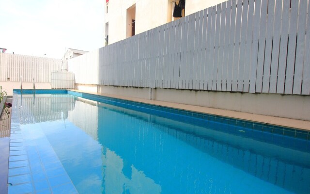 Super OYO 427 Chill Apartment