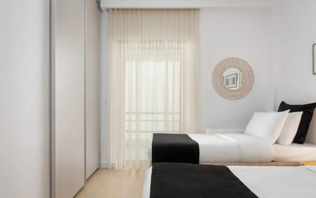 Vouliagmeni Serenity Residence