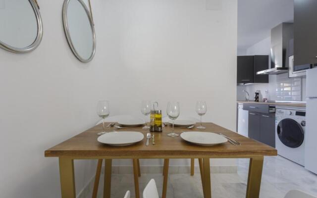 Apartamentos La BRUJULA by CadizRentals