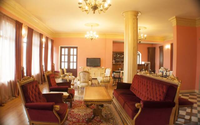 Chateau Gabriel