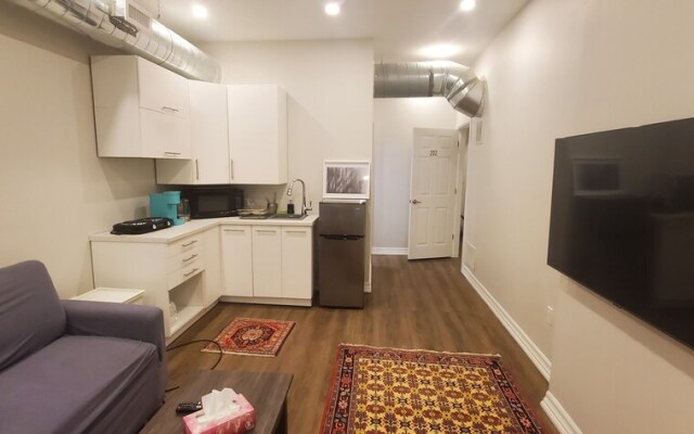 Downtown Easy Stay