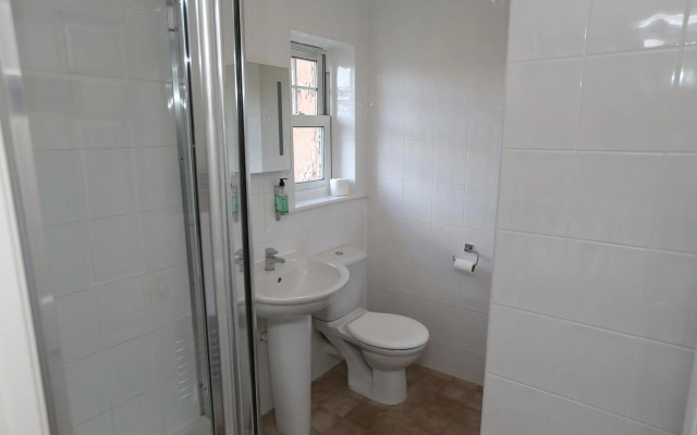 The Corner House Hotel Gatwick