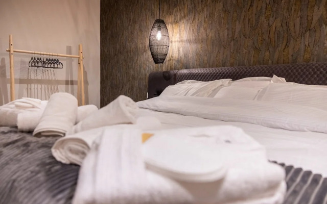 Trikala Mall Suites !