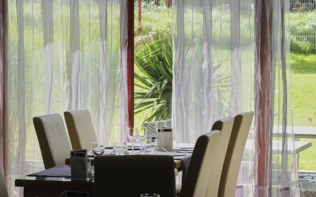 Brit Hotel Au Relais du Vern