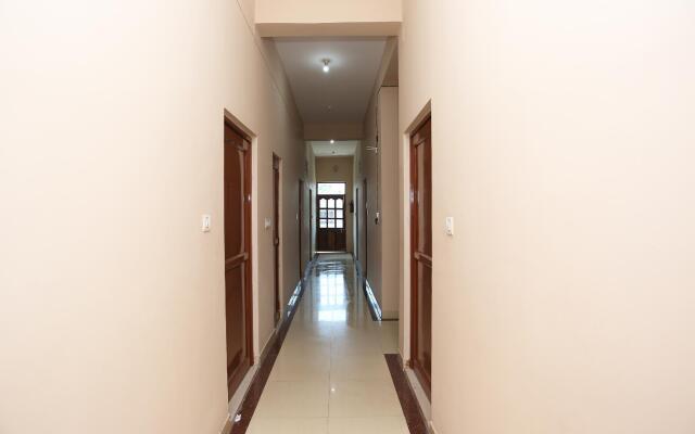 OYO 18324 Sahani Guest House