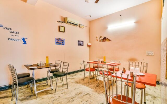 FabHotel Casa Meera Boutique