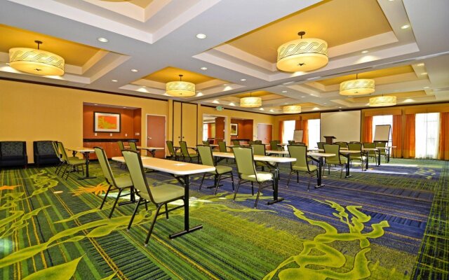 Fairfield Inn & Suites Santa Cruz - Capitola