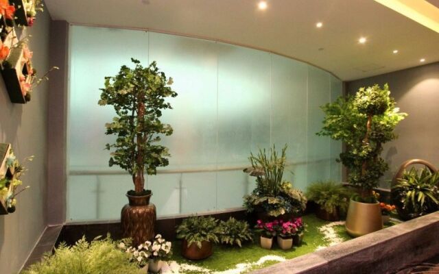 Sotel Inn (Shenzhen North Railway Station Yuanfen)