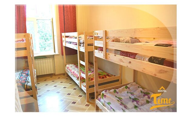 Time Hostel Shabolovskaya