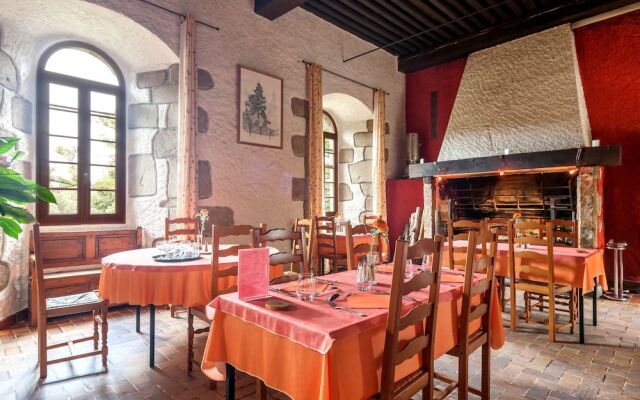 Hôtel Restaurant le Prieuré