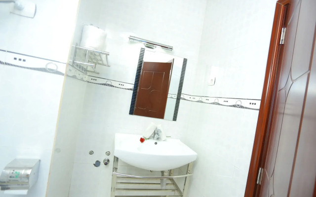 Impress Hotel