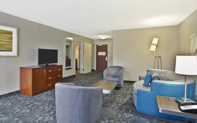 Courtyard by Marriott Gulfport Beachfront