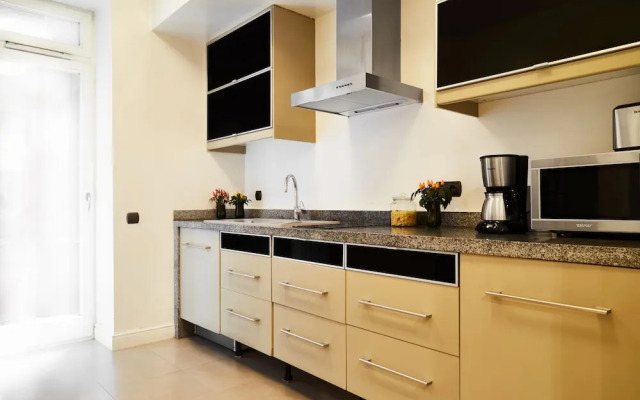 Collosal 6 bedroom- Slowackiego avenue