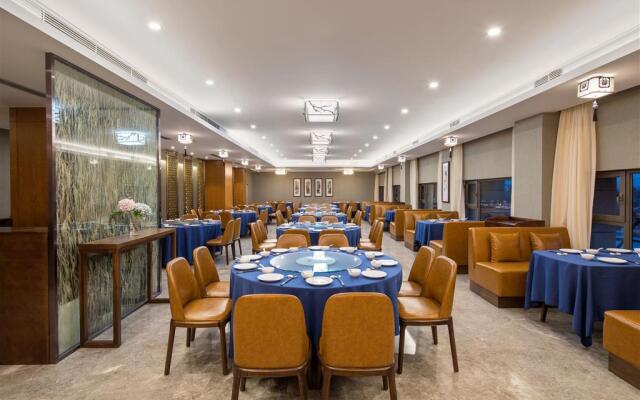 Ramada Encore by Wyndham Wuhan Caidian