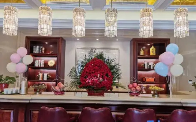 Neixiang Feilong Home Hotel
